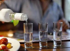 甜白酒会变质吗，甜白酒酒味太重怎么办