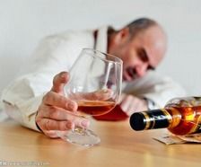 测量罐里白酒多少斤正常，如何测量酒瓶的容量