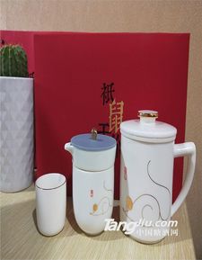 啤酒在我国的发展主要经历了哪几个时期，啤酒的历史可追溯到距今