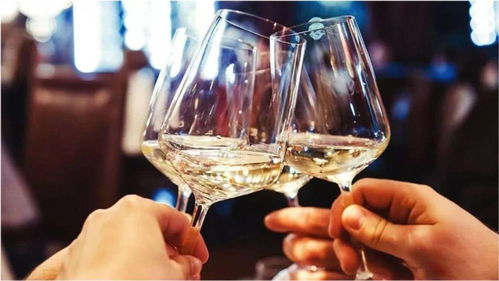 东北喝白酒，东北人喝白酒为什么这么厉害