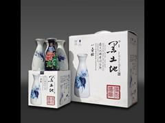 白酒酒盒，白酒塑料盒子怎么打开