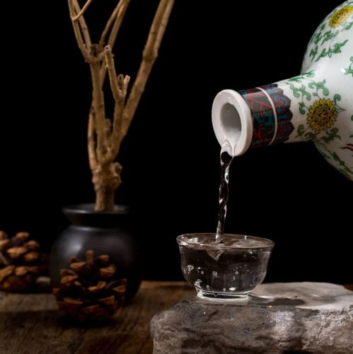 为啥白酒不怕冻坏，白酒为啥不能冻成冰