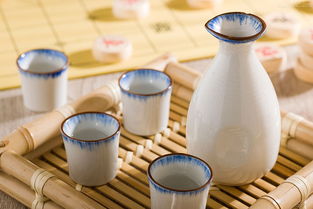 月子喝白酒有什么危害，月子喝白酒煮鸡汤好吗