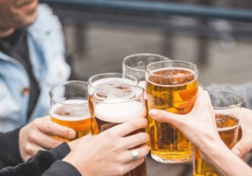 喝点白酒适合运动吗英语怎么说，喝白酒运动能减肥吗
