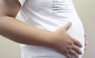 喝白酒会有饱腹感吗女生，喝白酒会有大肚子吗