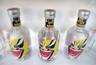 著名白酒广告牌图片，各品牌白酒广告词