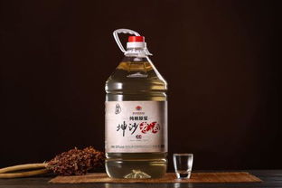 一个白酒扎几两酒瓶，一只白酒多少斤