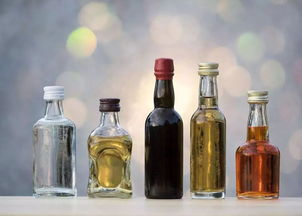 白酒配什么饮料比较好，白酒配什么好喝又安全
