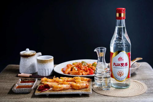 梦见蒸酒是什么征兆，梦见白酒席是什么意思