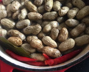 白酒煮花生的功效和作用，花生米放白酒起什么作用