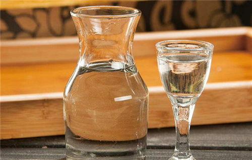 白酒可以托运吗 坐飞机，国内航班白酒可以托运吗