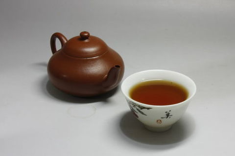 白酒掺红茶，白酒加红茶喝了会怎样