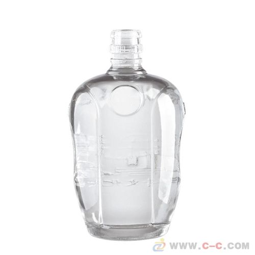 一个酒瓶装满白酒多少斤，一个酒瓶装了半瓶酒