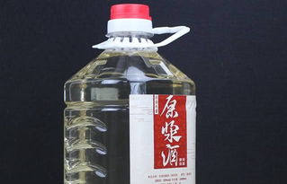 瓶装白酒好还是散酒好呢，瓶装白酒和散装白酒