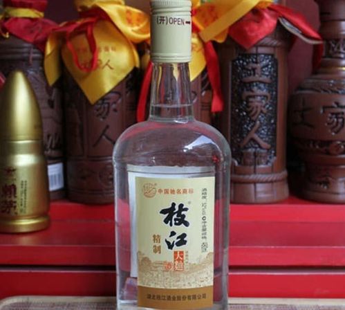 白酒挑战视频五斤哥，白酒挑战赛10斤