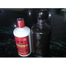 白酒瓶口长蛆怎么办，白酒里有蛆怎么回事