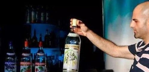 俄罗斯人对中国白酒的看法，俄罗斯人喝中国白酒能喝多少