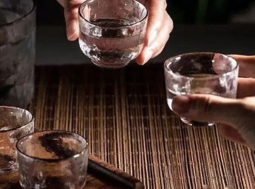 怎么喝白酒不会头痛呢，怎么喝白酒不上头