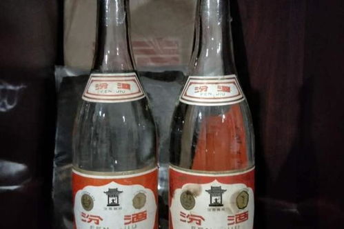白酒加糖好还是生抽好喝呢，白酒加糖好不好