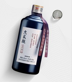 白酒香水怎么做的，自制香水能否用白酒代替酒精
