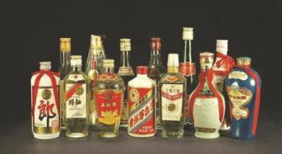 买一瓶白酒放40年，买一瓶白酒送一箱啤酒