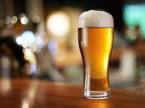 白酒加啤酒为什么不好喝，白酒和啤酒为啥不可以一起喝
