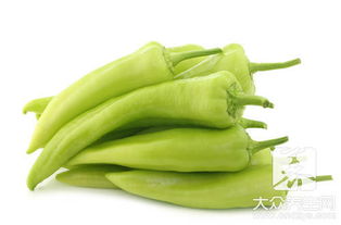 白酒腌绿辣椒做法大全，用白酒腌制辣椒