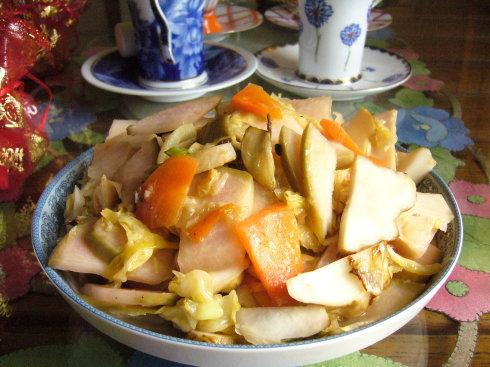 冬天做泡菜放点白酒好吗视频，冬天泡菜需要放冰箱吗
