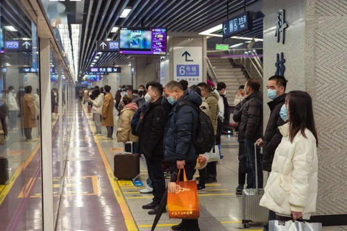 西安公交能带多少白酒进去，西安公交车可以带行李箱吗