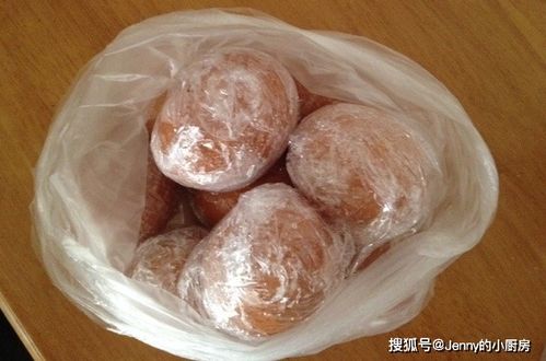 白酒白醋腌鸡蛋的功效作用与禁忌，白酒白醋泡鸡蛋的功效