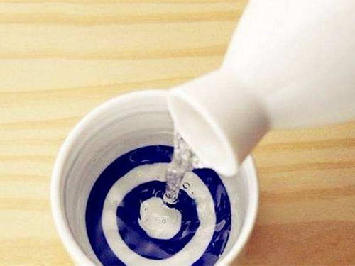 白酒密封盖上有个傅字是什么品牌，白酒密封盖子