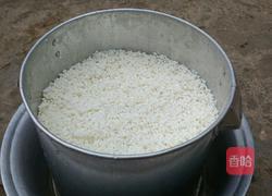 甜白酒发面蒸馒头的做法，甜白酒馒头的制作方法