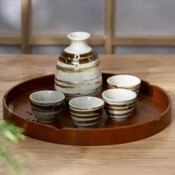 买酒具送白酒好吗，买白酒送什么赠品